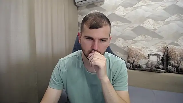 Snapshot of SerzhKorol1 chatting on September 2025 08:26:01 AM SerzhKorol1 online show from September 2025 08:26:01 AM