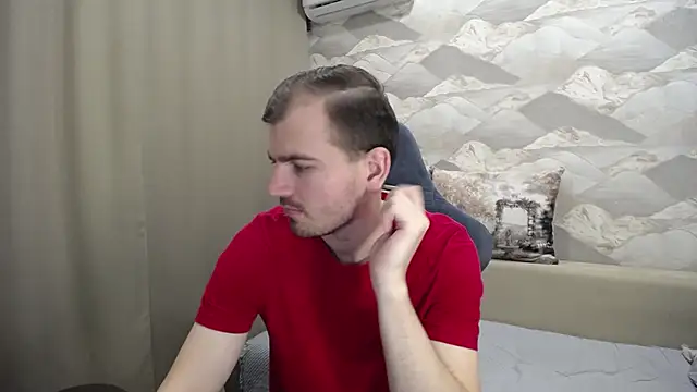 SerzhKorol1 online show from November 2025 04:45:02 AM