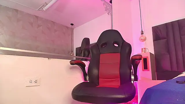 arletmss online show from March 2025 11:55:01 AM