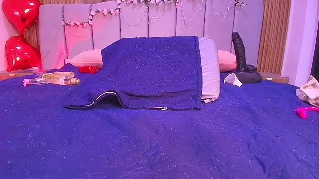 arletmss online show from April 2026 06:19:01 AM