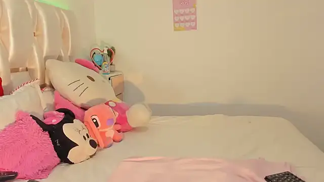 viioolleettaa online show from January 2025 04:59:01 AM