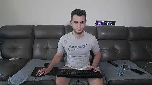 CrazyDom1 online show from July 2026 11:47:02 AM