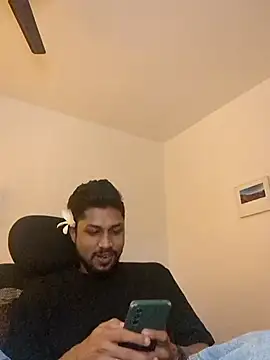 Snapshot of _IRRESISTIBLE_ chatting on January 2025 01:51:02 PM IRRESISTIBLE online show from January 2025 01:51:02 PM