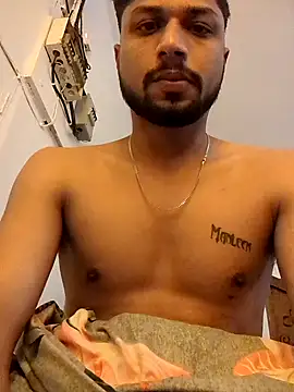 Snapshot of _IRRESISTIBLE_ chatting on January 2025 07:00:02 PM IRRESISTIBLE online show from January 2025 07:00:02 PM