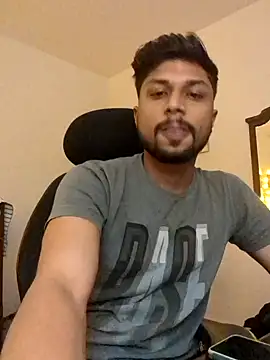 Snapshot of _IRRESISTIBLE_ chatting on January 2025 03:33:01 PM IRRESISTIBLE online show from January 2025 03:33:01 PM