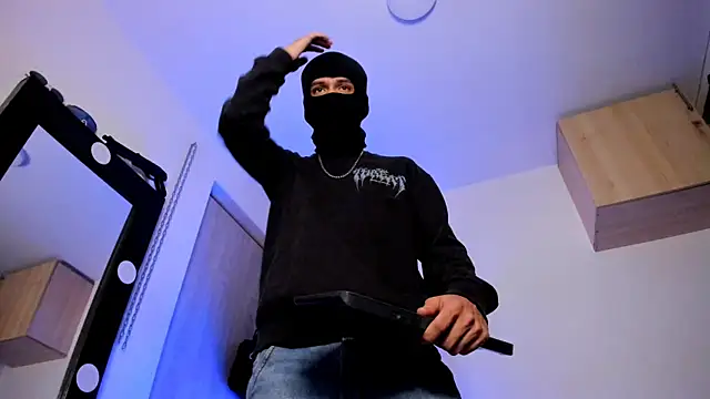 Samuel Suarez online show from September 2025 03:54:01 AM