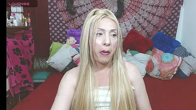 elena evans online show from September 2025 04:01:02 PM