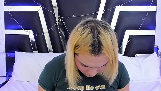 katya kozlov online show from December 2025 03:37:02 AM