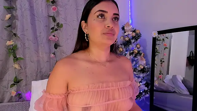 Snapshot of aisha_es chatting on December 2024 02:11:02 PM aisha es online show from December 2024 02:11:02 PM