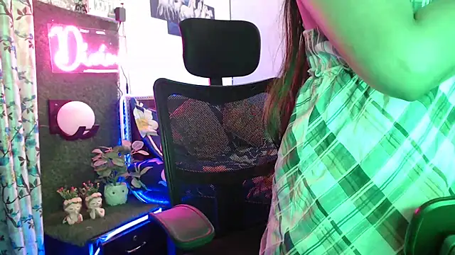 Snapshot of The_Divine_Love chatting on December 2024 07:14:02 PM The Divine Love online show from December 2024 07:14:02 PM