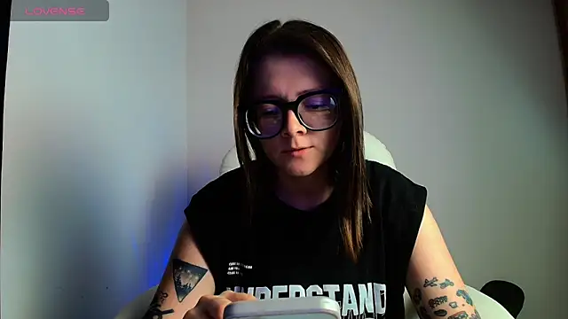 Arya starrk online show from February 2025 02:44:02 PM