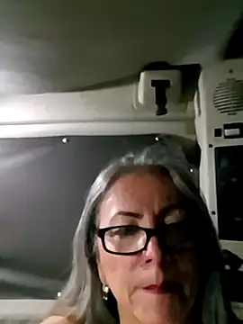 EvaRobinson online show from December 2024 11:06:02 PM