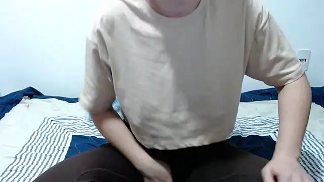 Laiara22 online show from May 2026 02:09:02 AM