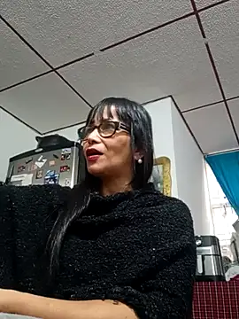 kelly dirty  online show from February 2025 10:53:01 PM