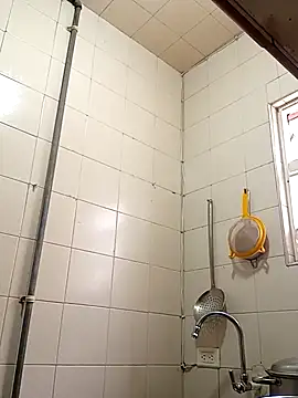 kelly dirty  online show from October 2025 05:08:01 PM