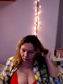 Snapshot of Lusi-777 chatting on December 2024 06:57:02 PM Lusi-777 online show from December 2024 06:57:02 PM