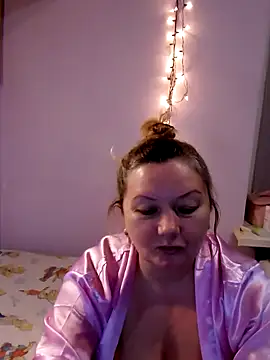 Snapshot of Lusi-777 chatting on December 2024 10:02:02 PM Lusi-777 online show from December 2024 10:02:02 PM