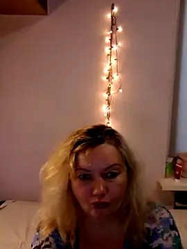 Snapshot of Lusi-777 chatting on March 2025 02:42:02 PM Lusi-777 online show from March 2025 02:42:02 PM