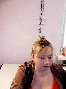 Snapshot of Lusi-777 chatting on March 2025 01:07:02 PM Lusi-777 online show from March 2025 01:07:02 PM