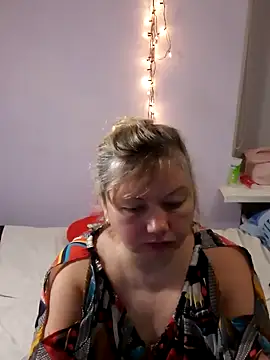 Snapshot of Lusi-777 chatting on March 2025 05:23:02 PM Lusi-777 online show from March 2025 05:23:02 PM