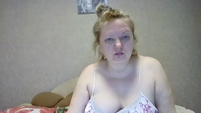Lusi-777 online show from February 2026 06:22:02 PM
