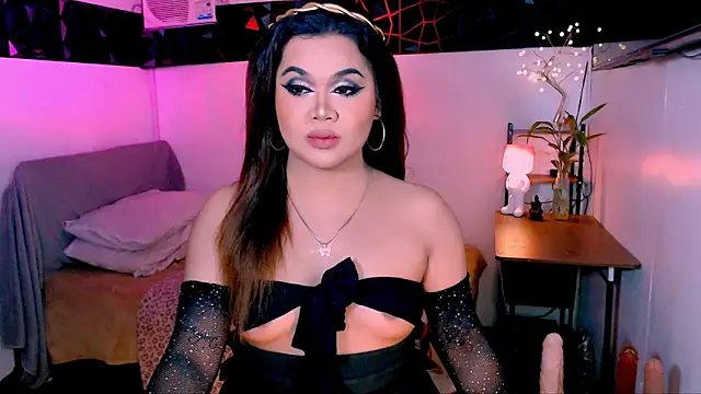 asiankatyhuge online show from October 2025 11:46:02 PM