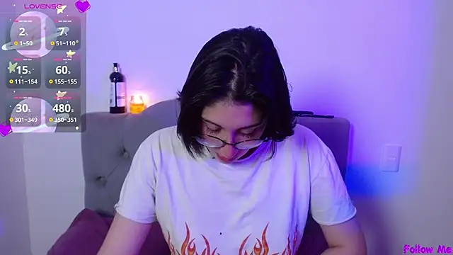 Red-moon1 online show from January 2025 11:45:01 AM