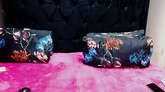 Ducheess online show from March 2025 04:54:02 AM