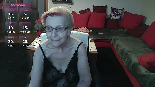 HeisseomaOriginal online show from January 2025 08:24:01 AM