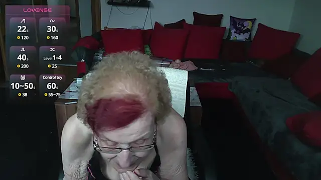 HeisseomaOriginal online show from February 2025 08:20:01 AM