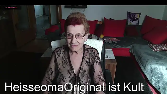 Snapshot of HeisseomaOriginal chatting on June 2026 07:07:01 AM HeisseomaOriginal online show from June 2026 07:07:01 AM
