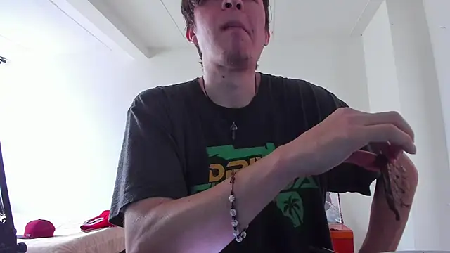 Headhunterdz online show from April 2026 08:13:02 PM