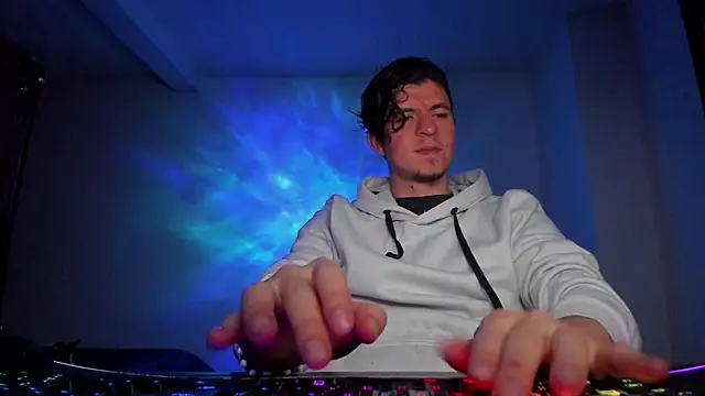 Headhunterdz online show from June 2026 01:33:01 AM
