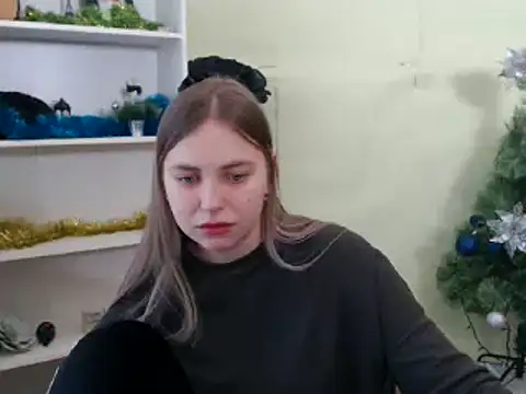 Snapshot of klerkarina chatting on February 2025 08:57:02 AM klerkarina online show from February 2025 08:57:02 AM