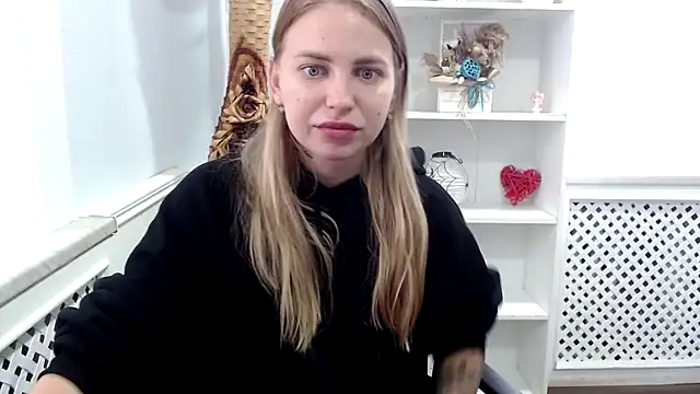 Snapshot of klerkarina chatting on October 2025 08:34:01 AM klerkarina online show from October 2025 08:34:01 AM