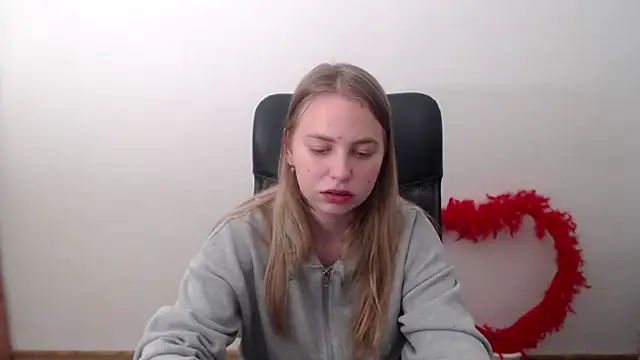 Snapshot of klerkarina chatting on October 2025 07:31:02 AM klerkarina online show from October 2025 07:31:02 AM