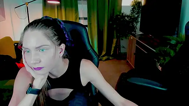 GrayceWild online show from September 2025 05:53:02 AM