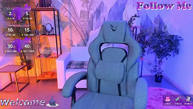 GrayceWild online show from September 2025 02:33:02 PM