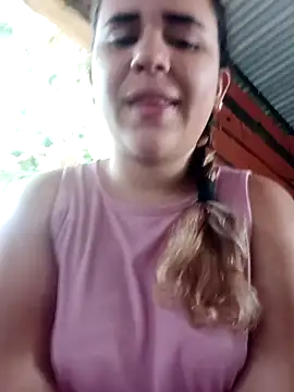 Snapshot of ValeriaSantos- chatting on December 2024 12:55:01 PM ValeriaSantos- online show from December 2024 12:55:01 PM