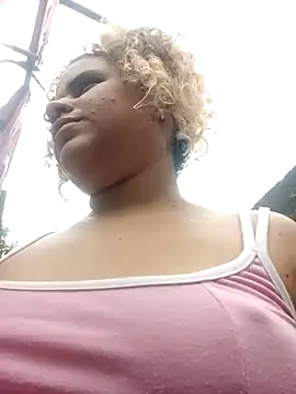 Snapshot of ValeriaSantos- chatting on January 2025 03:13:01 PM ValeriaSantos- online show from January 2025 03:13:01 PM