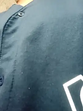 Snapshot of ValeriaSantos- chatting on March 2025 12:44:01 PM ValeriaSantos- online show from March 2025 12:44:01 PM