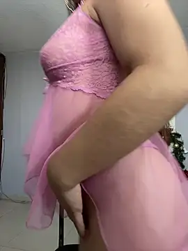 Snapshot of NatashaCruz- chatting on December 2024 01:39:02 PM NatashaCruz- online show from December 2024 01:39:02 PM