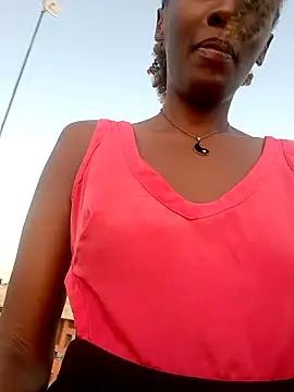 lynnkatrina online show from September 2025 02:55:01 PM