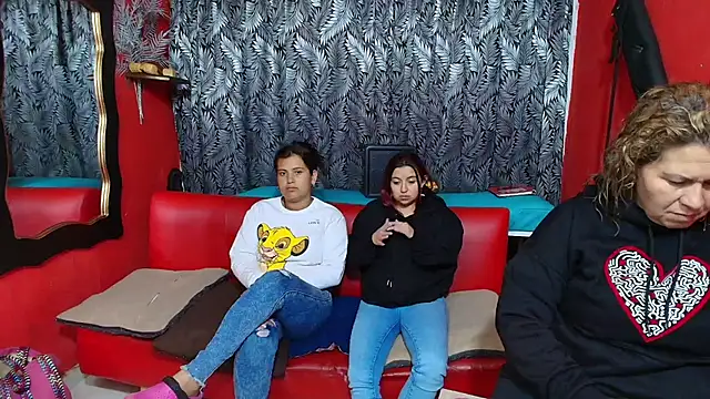 lesbiancuple online show from February 2025 10:02:02 AM