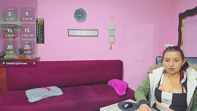 lesbiancuple online show from October 2025 01:28:01 AM