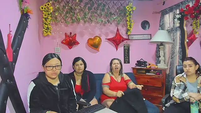 lesbiancuple online show from March 2026 11:59:02 AM