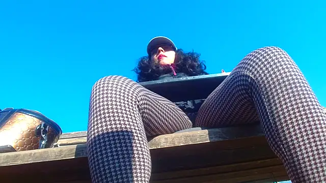 SquirtyMellissaLabia online show from February 2025 01:16:02 PM