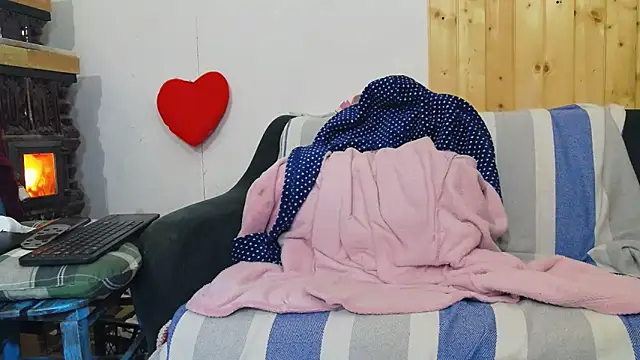 SquirtyMellissaLabia online show from February 2026 02:19:01 AM