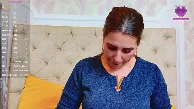 KarinaNoir online show from February 2026 12:35:02 PM