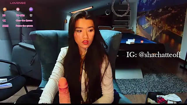 shachatteof online show from November 2025 09:48:02 AM